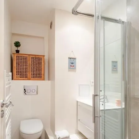 Apartment L35 Med 1min Sea Ac/parking/2bedrooms Terrace