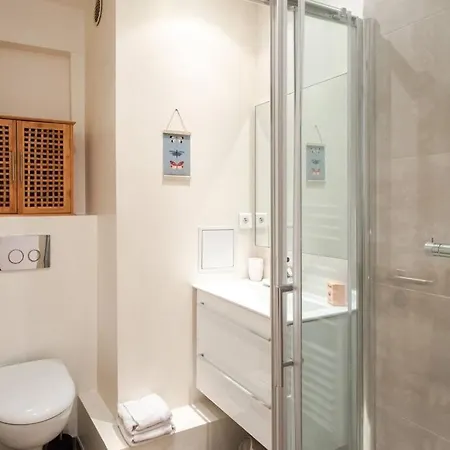 L35 Med 1min Sea Ac/parking/2bedrooms Terrace *